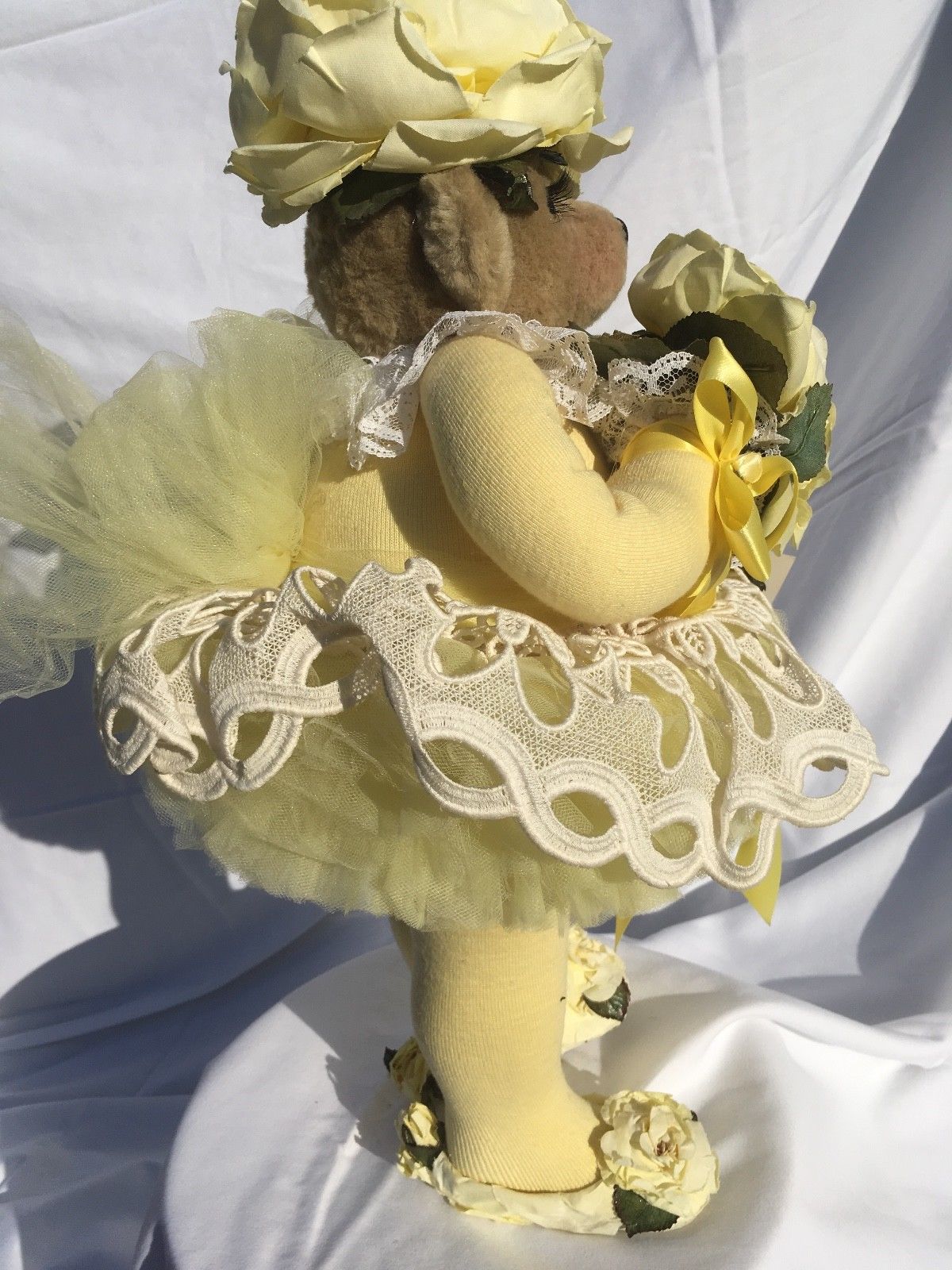 Apple Whimsey - Debutante in Yellow